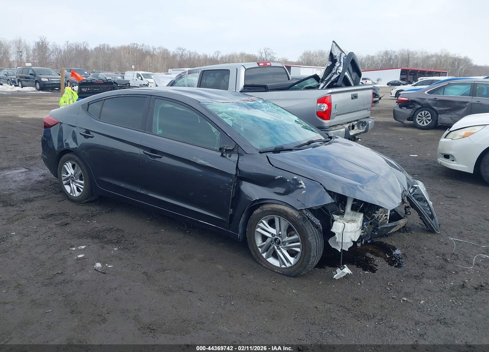 2020 HYUNDAI ELANTRA SEL VIN: 5NPD84LFXLH574274