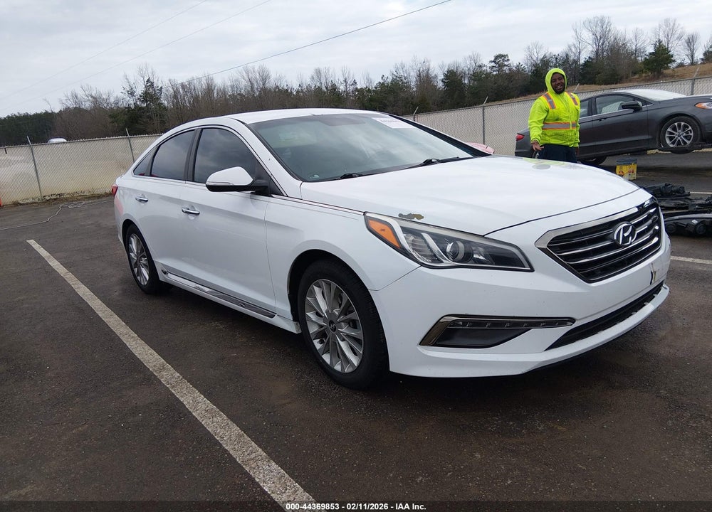 2015 HYUNDAI SONATA LIMITED VIN: 5NPE34AF4FH204531
