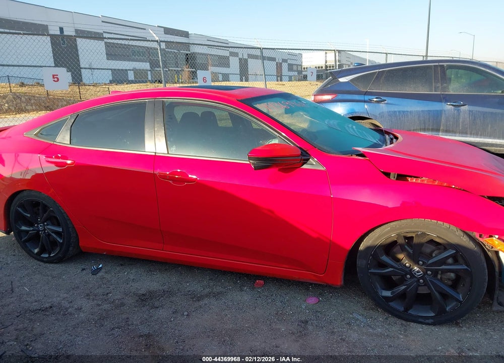 2018 HONDA CIVIC SI VIN: 2HGFC1E55JH705970