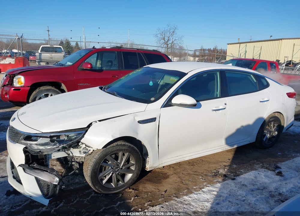 2019 KIA OPTIMA LX VIN: 5XXGT4L34KG348680