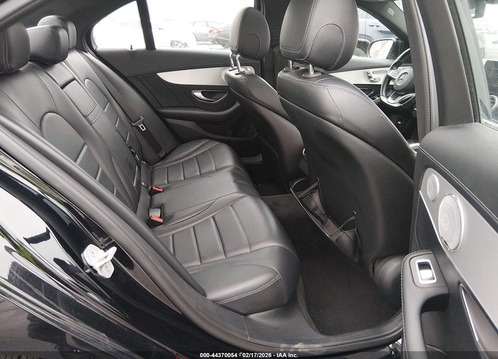 2015 MERCEDES-BENZ C 400 4MATIC VIN: 55SWF6GB2FU009388