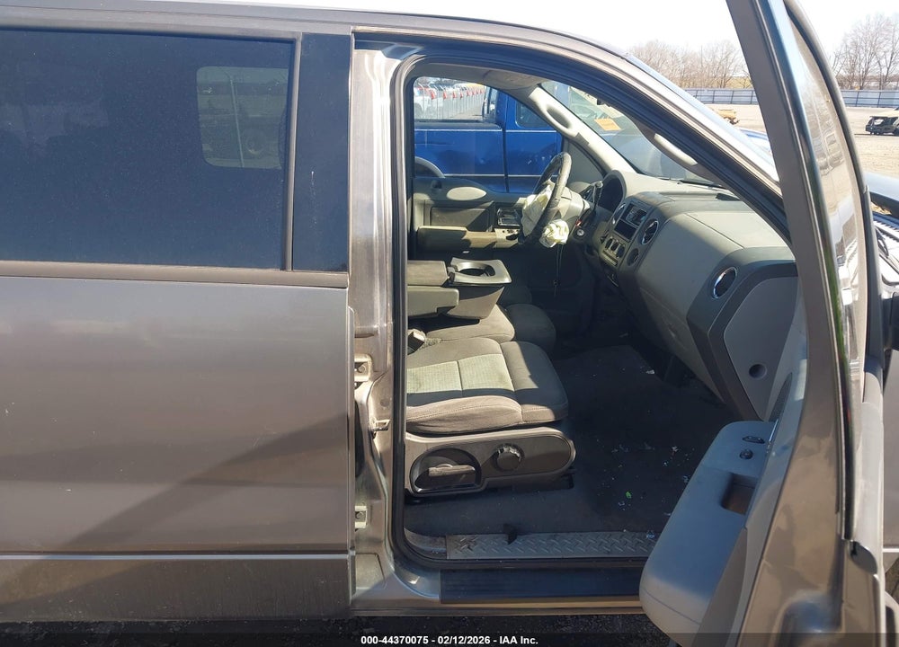 2004 FORD F-150 XLT VIN: 1FTRW12WX4FA11426