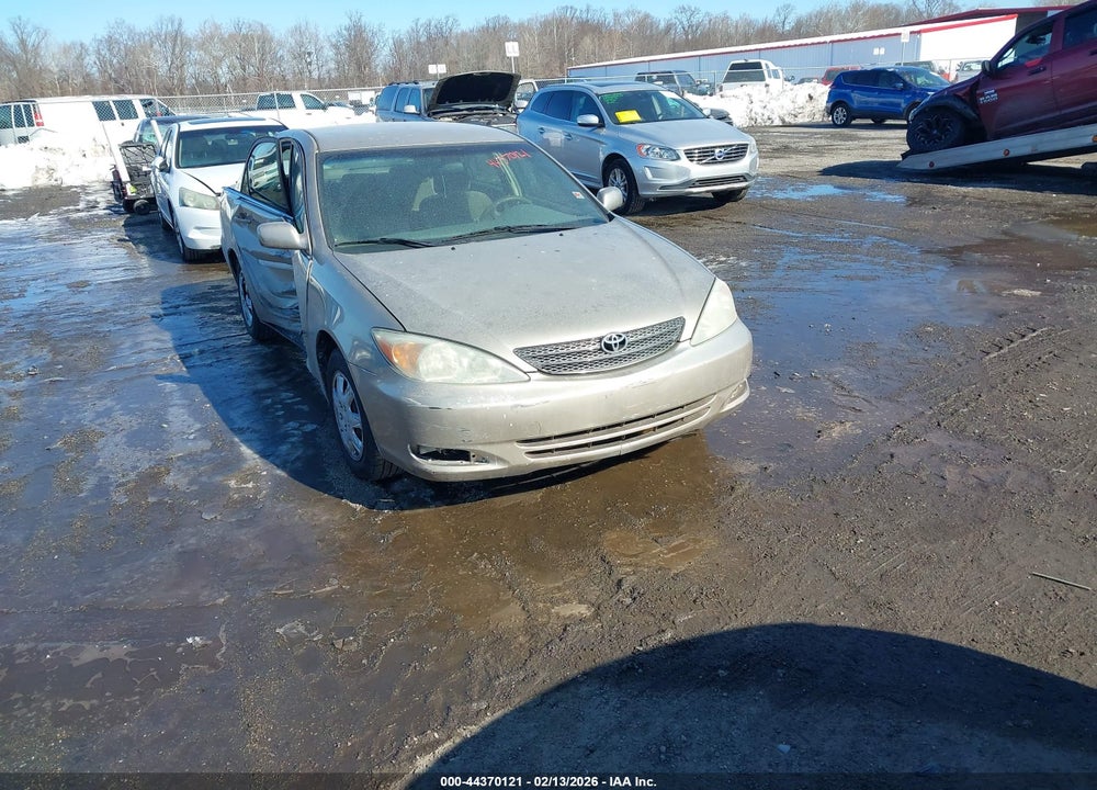 2003 TOYOTA CAMRY LE VIN: JTDBE32KX30233253