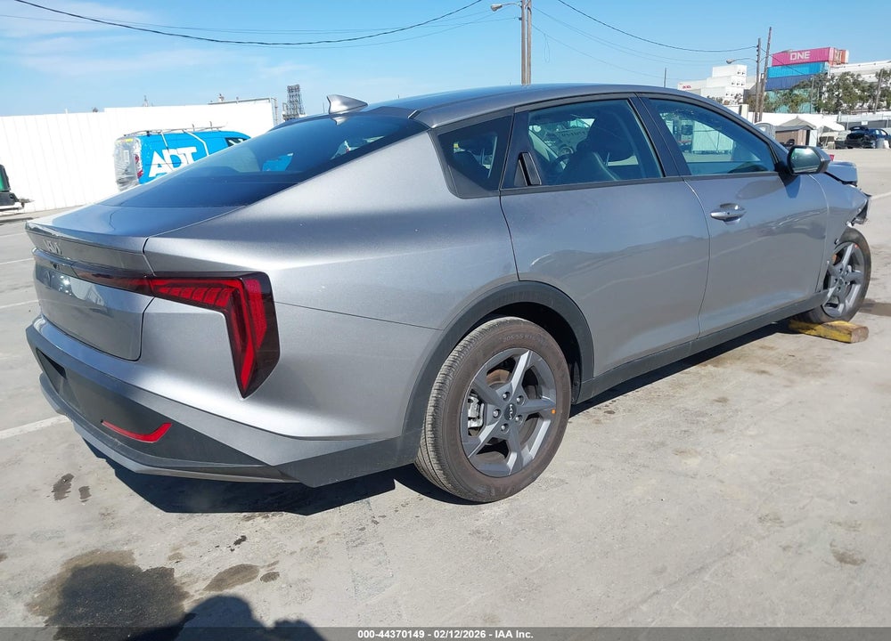 2025 KIA K4 LXS VIN: 3KPFT4DE0SE234745