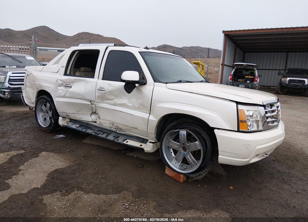 2003 CADILLAC ESCALADE EXT STANDARD VIN: 3GYEK63N63G235863