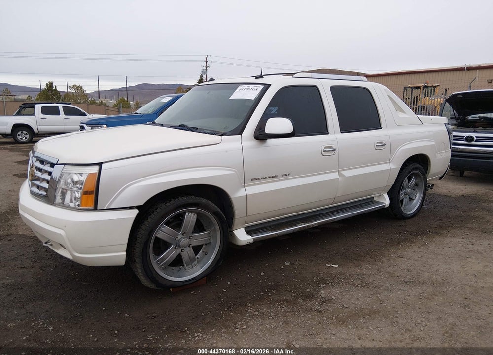 2003 CADILLAC ESCALADE EXT STANDARD VIN: 3GYEK63N63G235863
