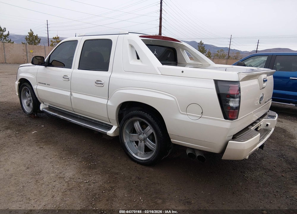 2003 CADILLAC ESCALADE EXT STANDARD VIN: 3GYEK63N63G235863