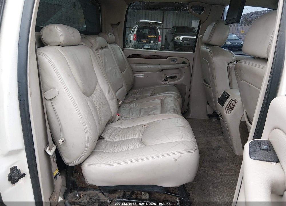 2003 CADILLAC ESCALADE EXT STANDARD VIN: 3GYEK63N63G235863