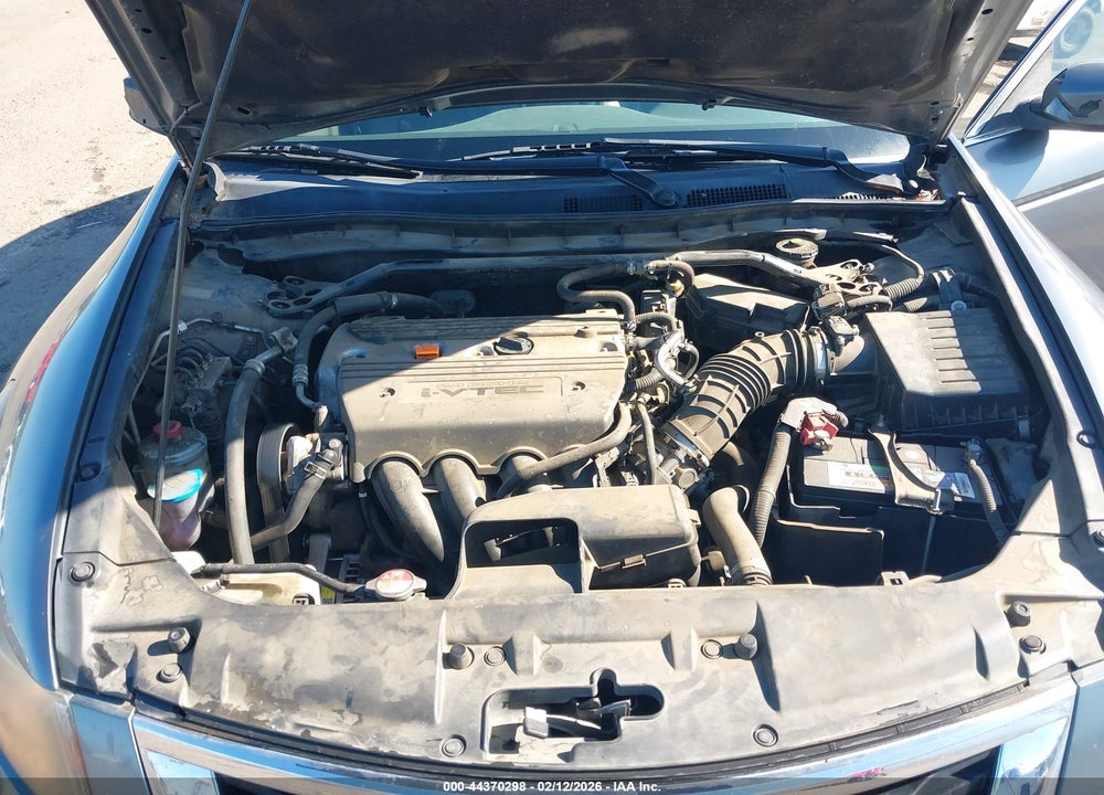 2008 HONDA ACCORD 2.4 EX VIN: JHMCP267X8C051748