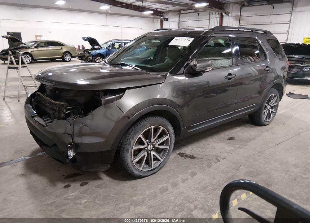 2015 FORD EXPLORER XLT VIN: 1FM5K8D89FGC47267