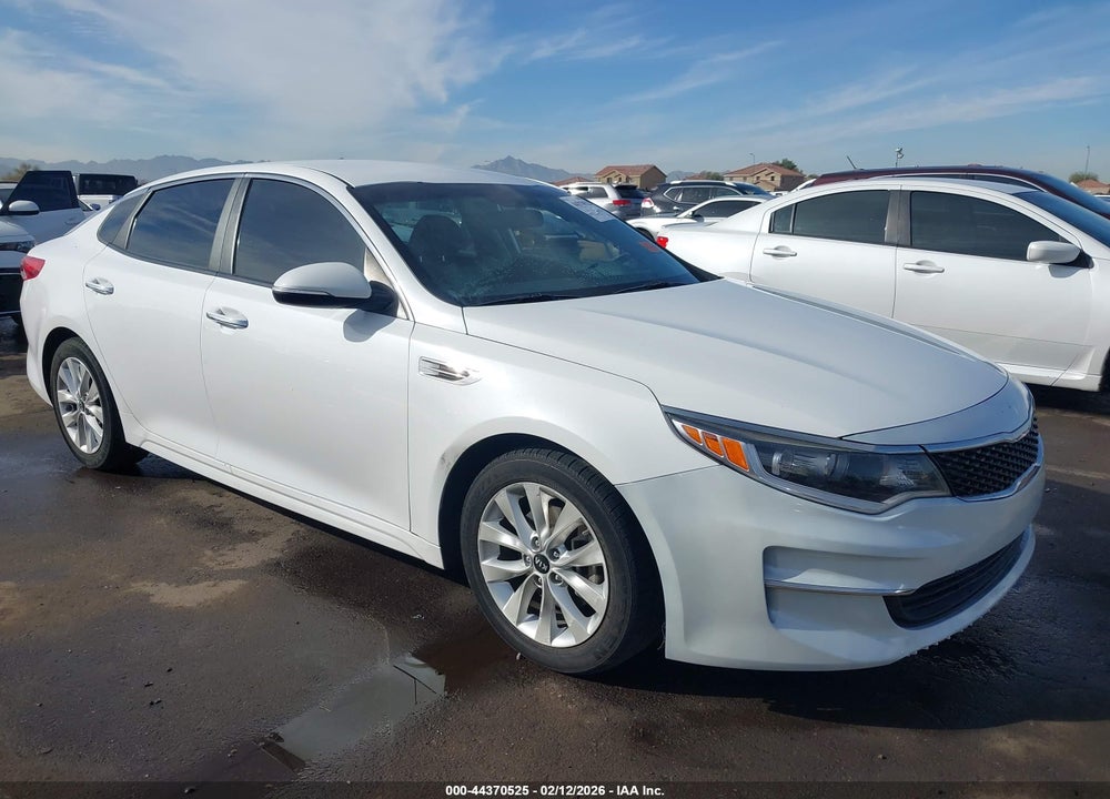 2016 KIA OPTIMA LX VIN: 5XXGT4L33GG047678