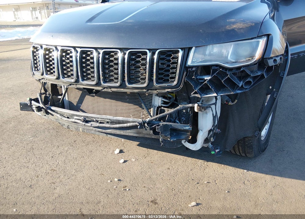 2018 JEEP GRAND CHEROKEE LAREDO E 4X4 VIN: 1C4RJFAG0JC351025
