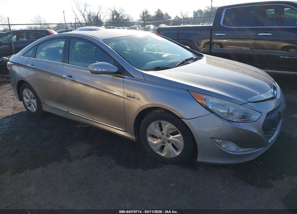 2013 HYUNDAI SONATA HYBRID VIN: KMHEC4A42DA065398
