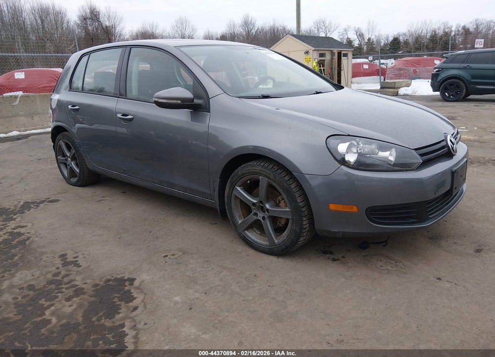 2014 VOLKSWAGEN GOLF 2.5L VIN: WVWDB7AJ5EW011821