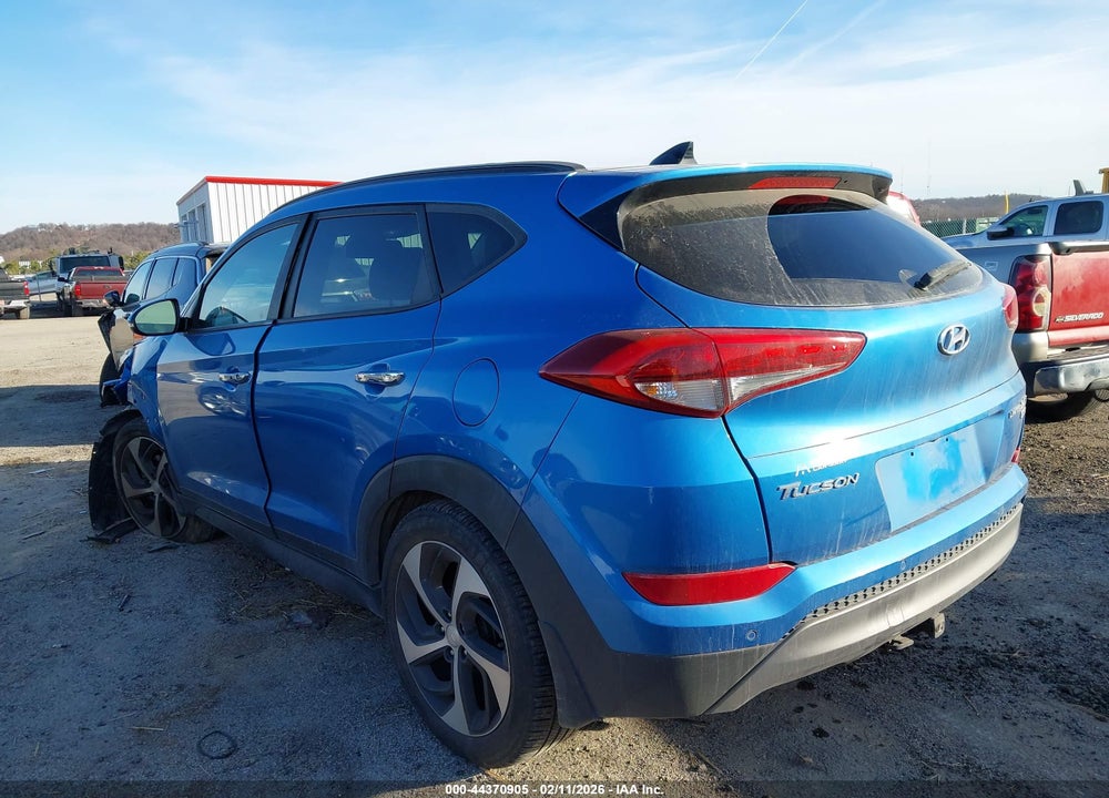 2016 HYUNDAI TUCSON LIMITED VIN: KM8J3CA29GU208132