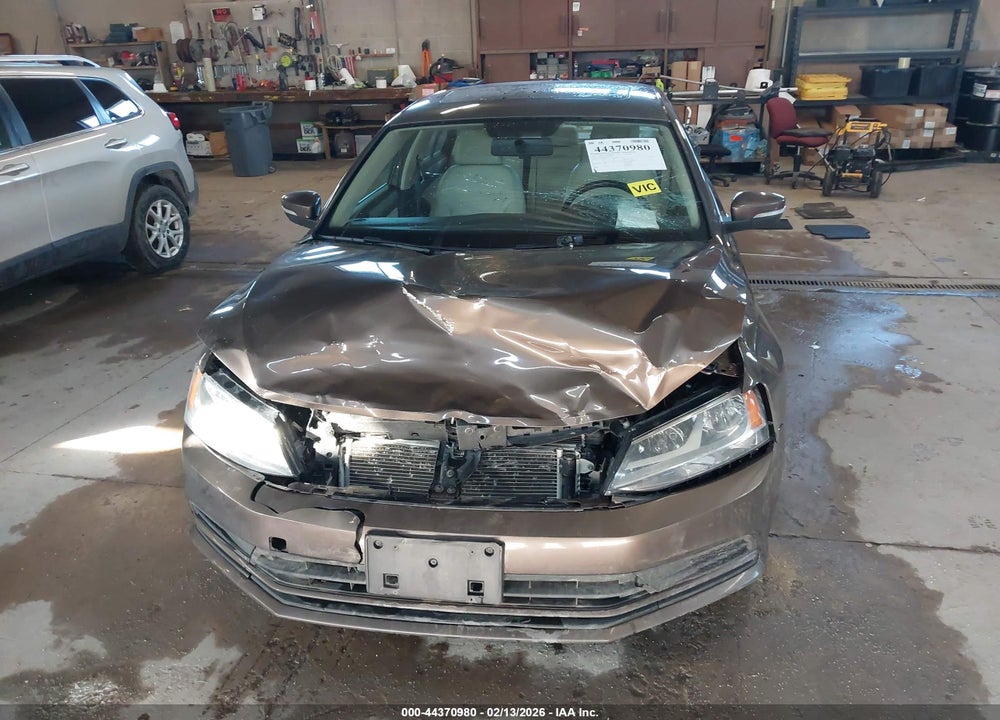 2015 VOLKSWAGEN JETTA 1.8T SE VIN: 3VWD07AJ9FM255699