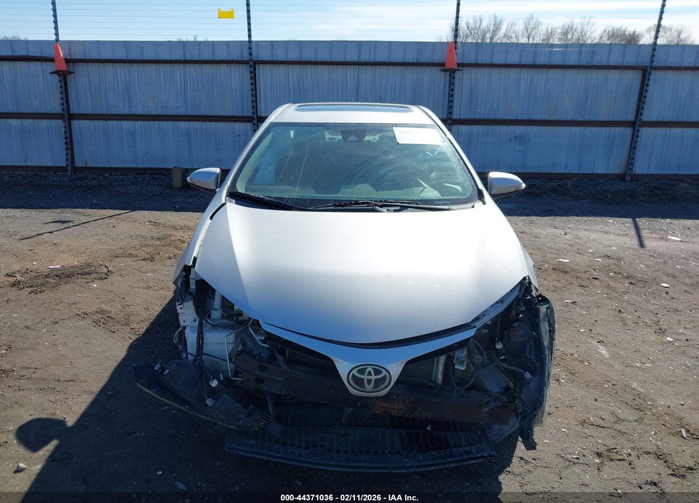 2017 TOYOTA COROLLA SE SPECIAL EDITION VIN: 5YFBURHEXHP624312
