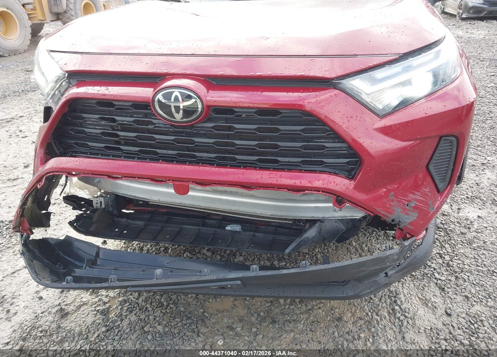 2022 TOYOTA RAV4 XLE VIN: 2T3W1RFV2NW193253