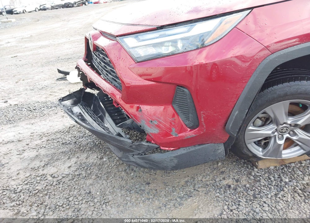 2022 TOYOTA RAV4 XLE VIN: 2T3W1RFV2NW193253