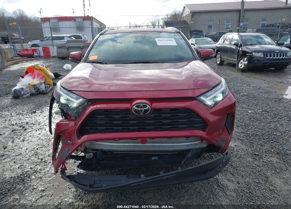 2022 TOYOTA RAV4 XLE VIN: 2T3W1RFV2NW193253