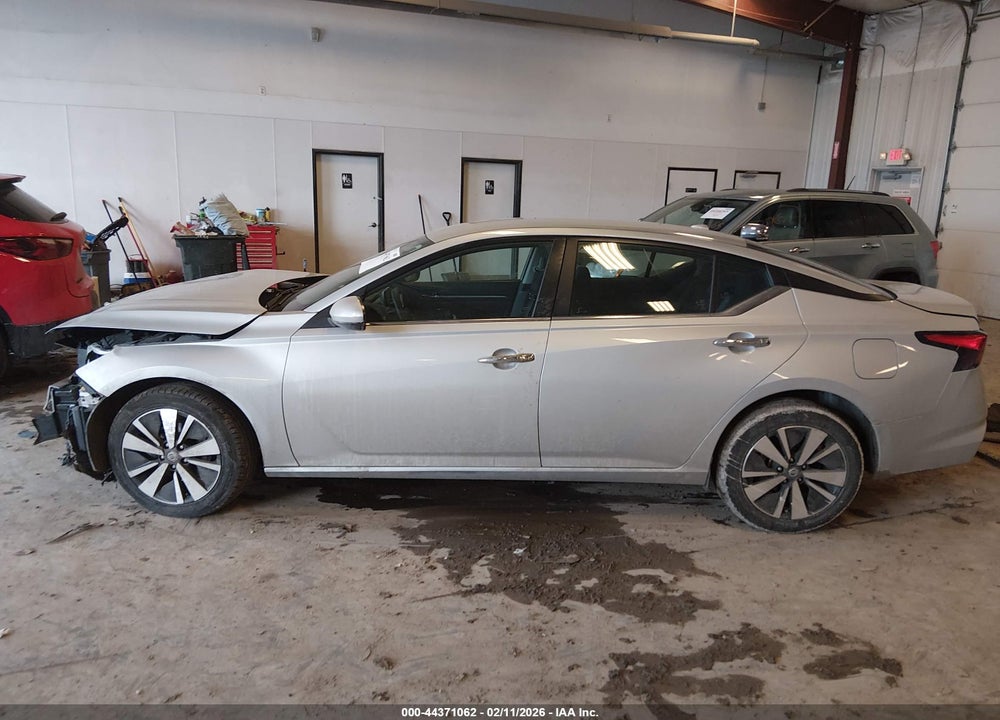 2022 NISSAN ALTIMA SV INTELLIGENT AWD VIN: 1N4BL4DW6NN332479
