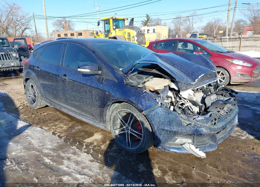 2017 FORD FOCUS ST VIN: 1FADP3L99HL340840