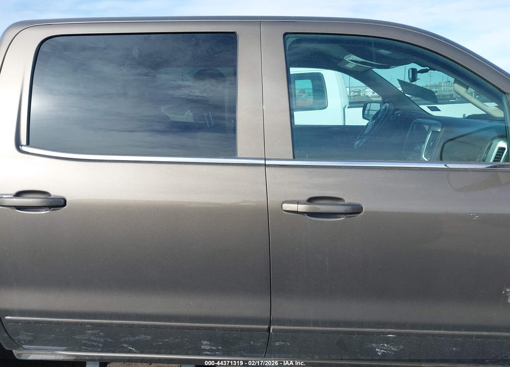 2015 GMC SIERRA 1500 SLE VIN: 3GTP1UEC6FG167067
