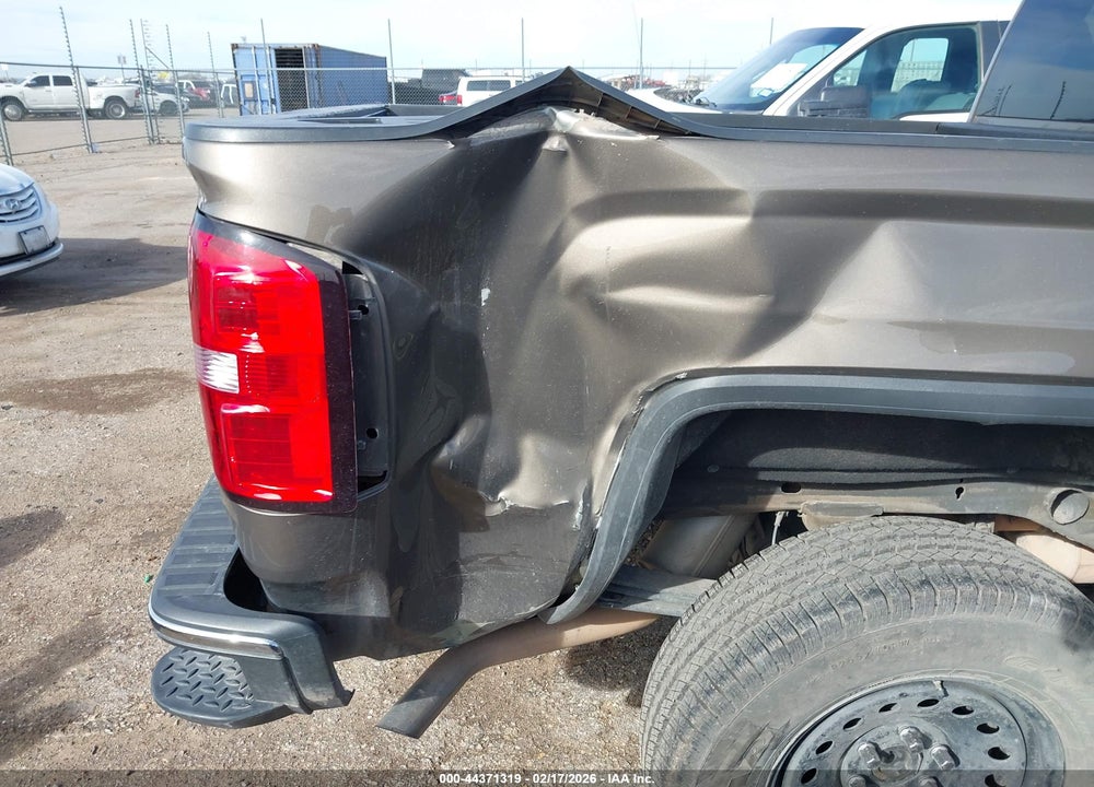 2015 GMC SIERRA 1500 SLE VIN: 3GTP1UEC6FG167067