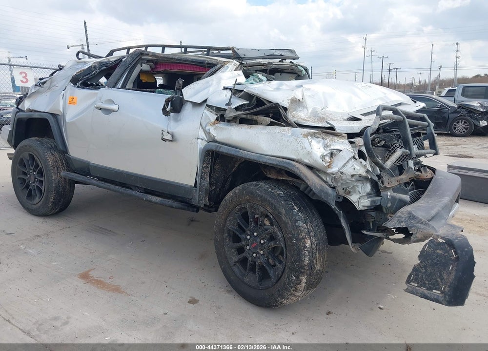 2007 TOYOTA FJ CRUISER VIN: JTEBU11F770006518