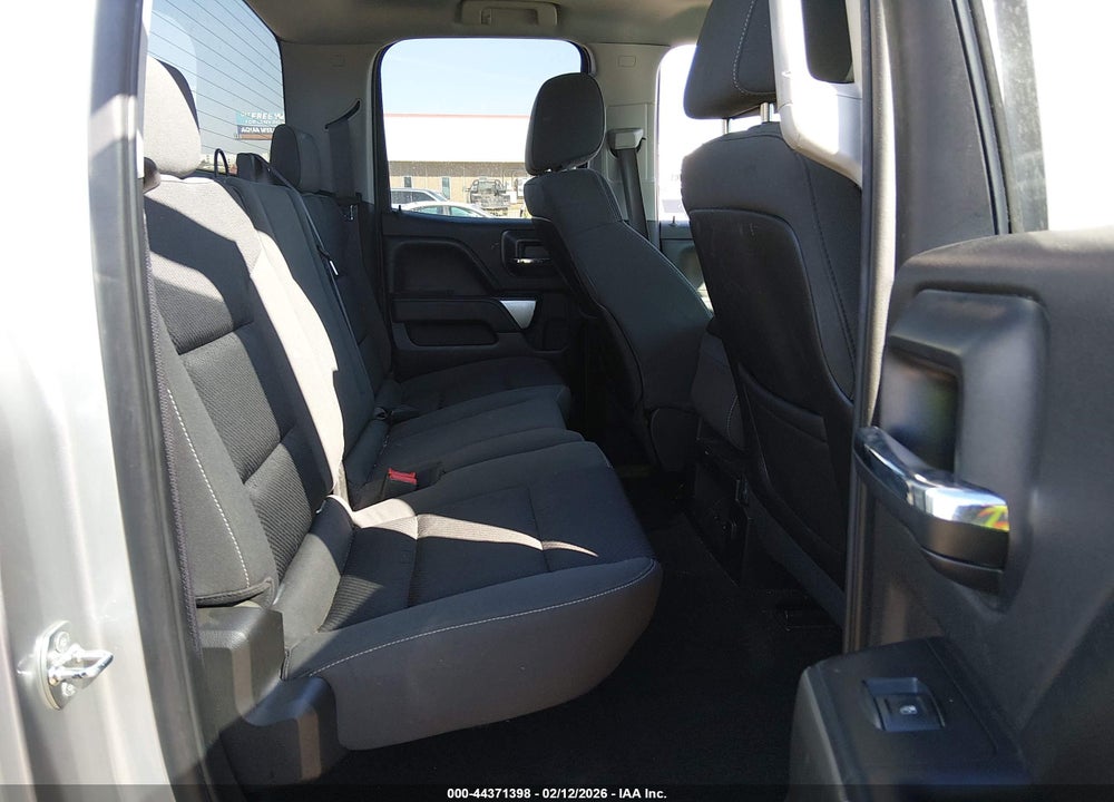 2015 CHEVROLET SILVERADO 1500 1LT VIN: 1GCRCREC6FZ399507