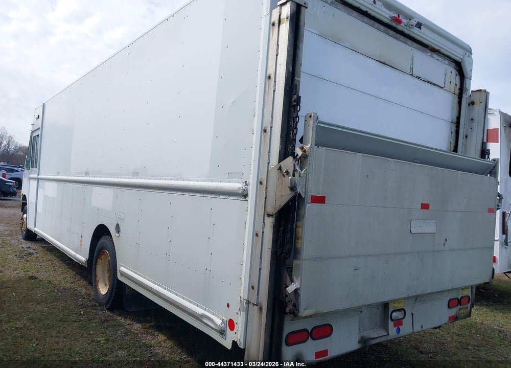 2009 WORKHORSE CUSTOM CHASSIS COMMERCIAL CHASSIS W62 VIN: 5B4MPG25293437045