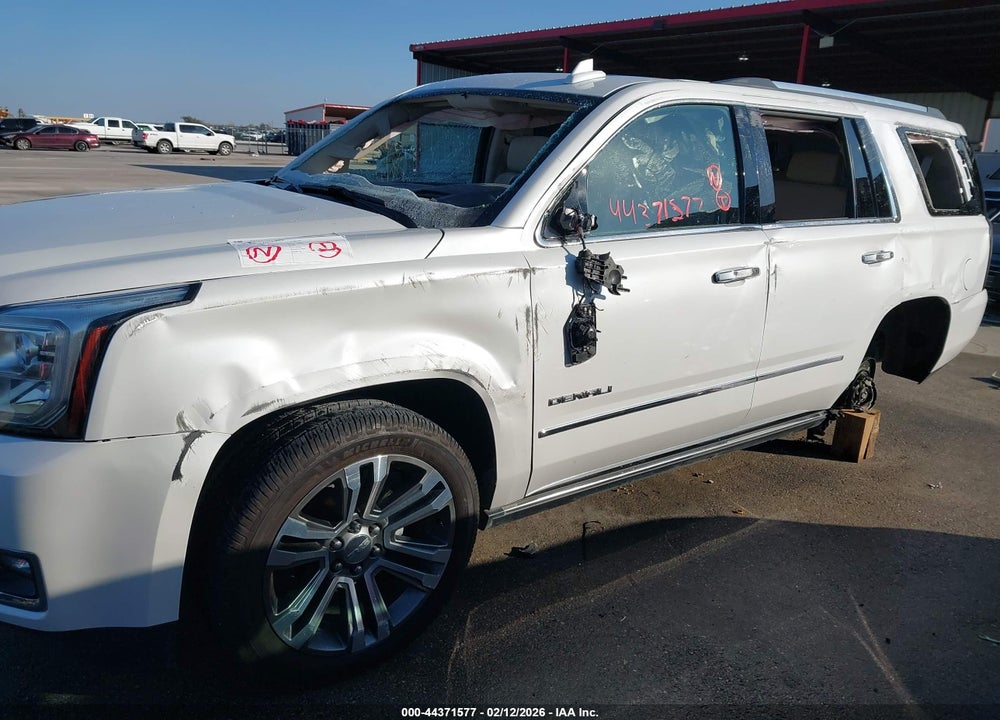 2018 GMC YUKON DENALI VIN: 1GKS1CKJ3JR146293