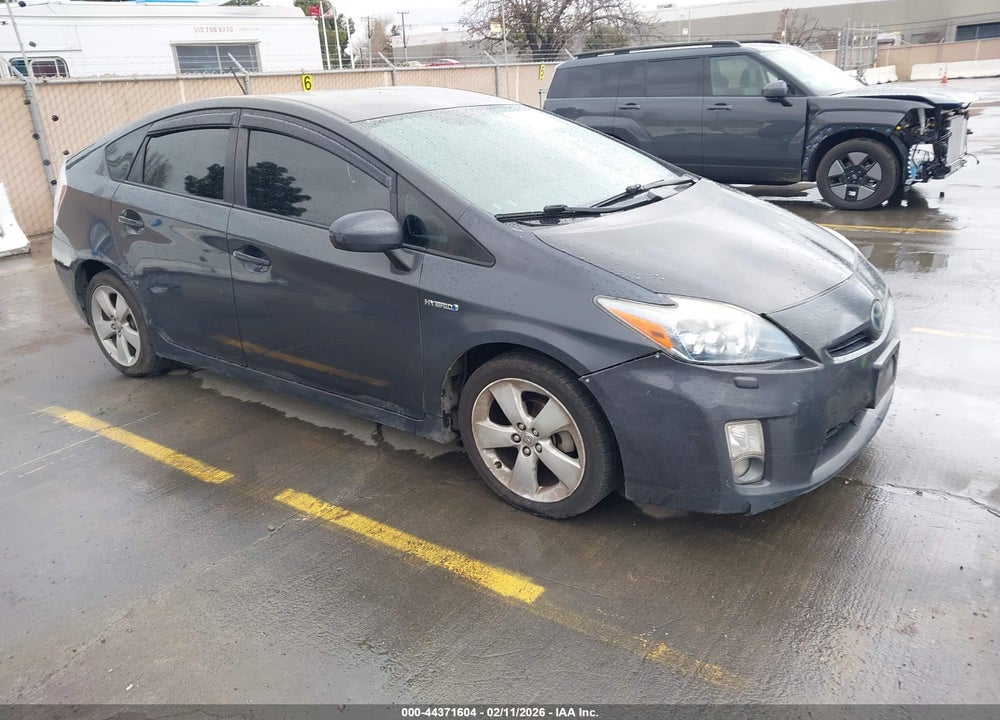 2011 TOYOTA PRIUS VIN: JTDKN3DU6B0272760