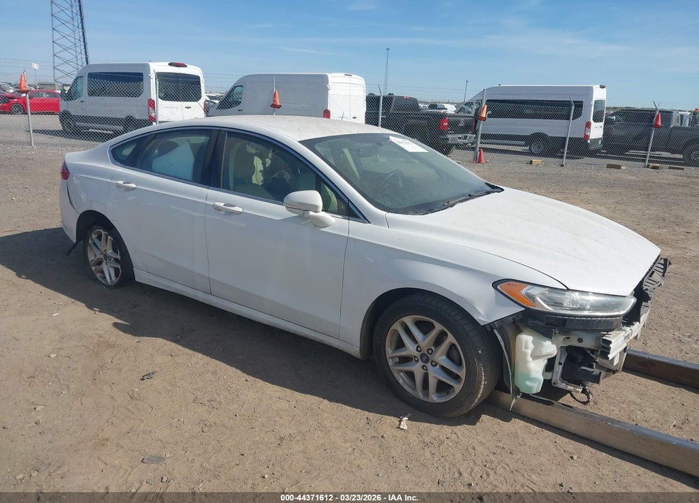 2014 FORD FUSION SE VIN: 3FA6P0HD0ER227134