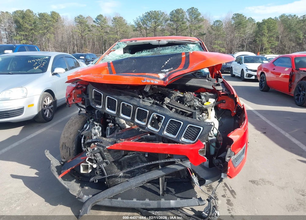 2018 JEEP COMPASS SPORT 4X4 VIN: 3C4NJDAB2JT308124