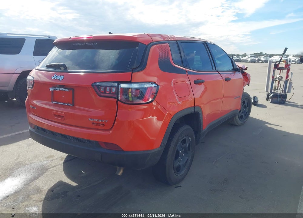 2018 JEEP COMPASS SPORT 4X4 VIN: 3C4NJDAB2JT308124