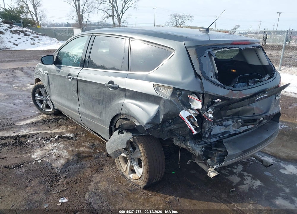 2015 FORD ESCAPE SE VIN: 1FMCU0GX9FUA74888