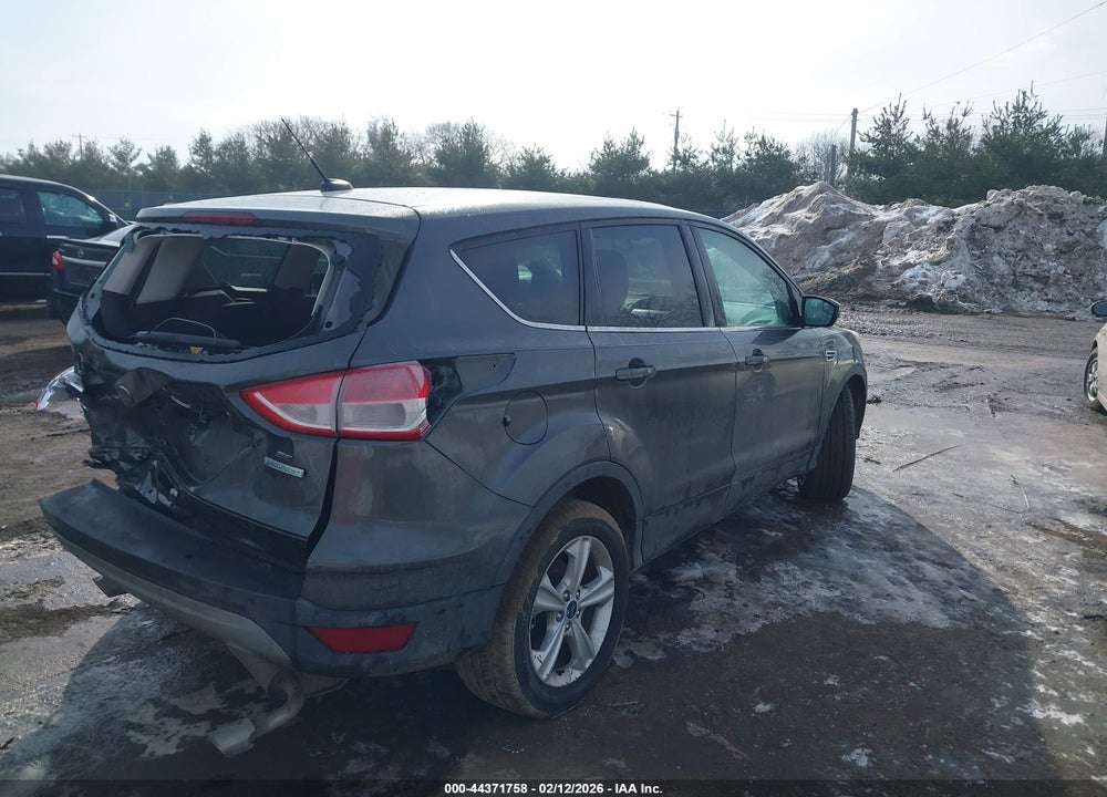 2015 FORD ESCAPE SE VIN: 1FMCU0GX9FUA74888