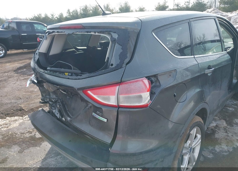 2015 FORD ESCAPE SE VIN: 1FMCU0GX9FUA74888