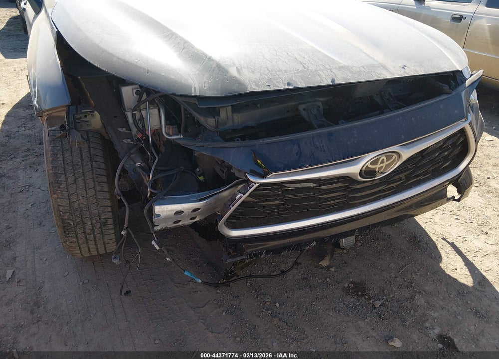 2021 TOYOTA HIGHLANDER L VIN: 5TDCZRAH2MS033838