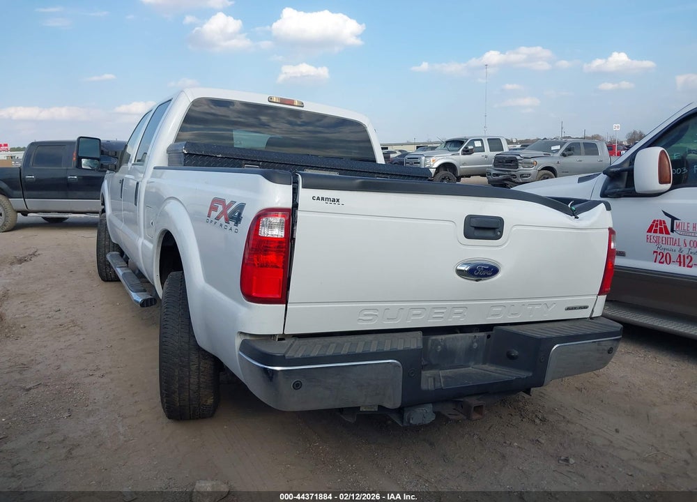2015 FORD F-250 XLT VIN: 1FT7W2B64FEC55398