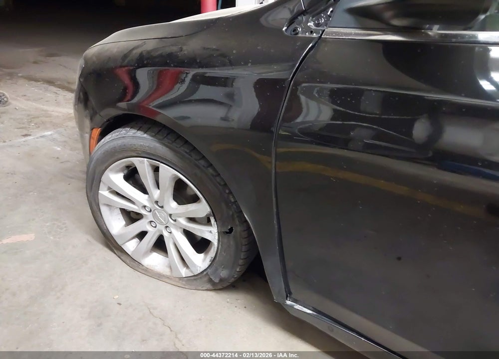 2015 CHRYSLER 200 LIMITED VIN: 1C3CCCAB2FN723760