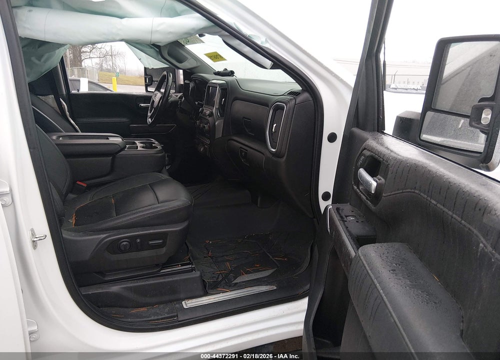 2022 CHEVROLET SILVERADO 2500HD 4WD  STANDARD BED LTZ VIN: 2GC1YPEY0N1201879