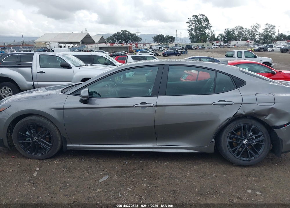 2026 TOYOTA CAMRY SE VIN: 4T1DAACK0TU673784