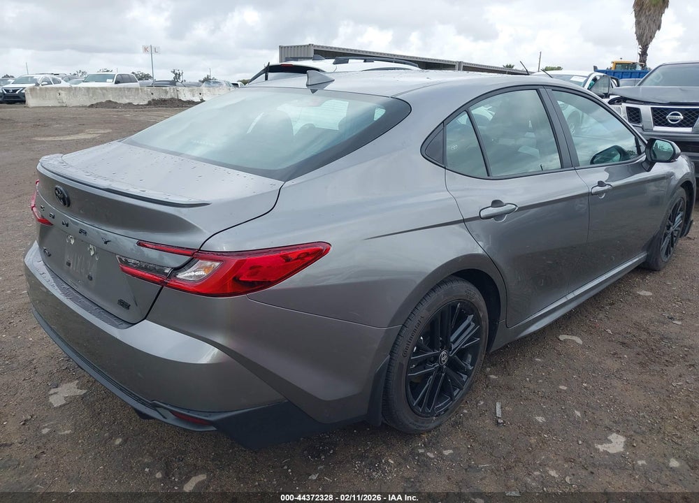 2026 TOYOTA CAMRY SE VIN: 4T1DAACK0TU673784