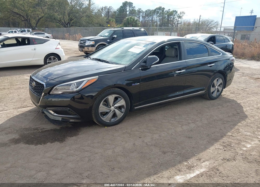 2016 HYUNDAI SONATA HYBRID LIMITED VIN: KMHE34L12GA023191
