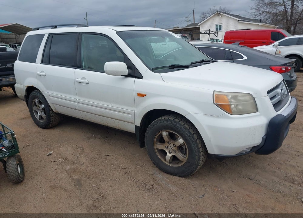 2008 HONDA PILOT EX-L VIN: 5FNYF18548B030168