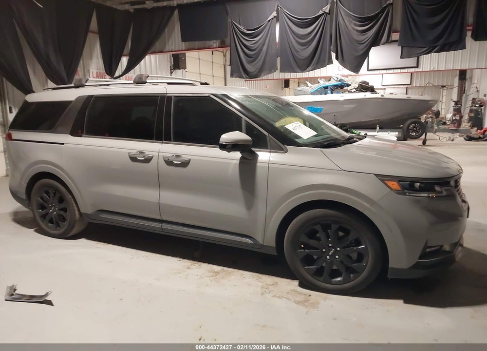 2023 KIA CARNIVAL MPV SX VIN: KNDNE5H38P6280048