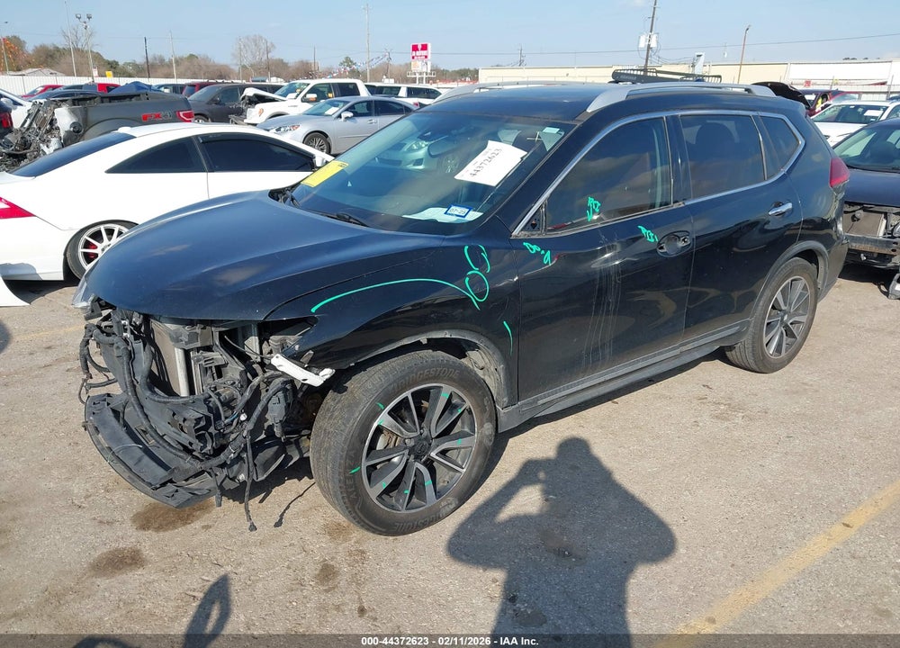 2017 NISSAN ROGUE SL VIN: JN8AT2MT4HW383479