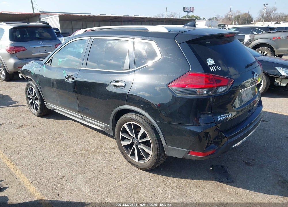 2017 NISSAN ROGUE SL VIN: JN8AT2MT4HW383479